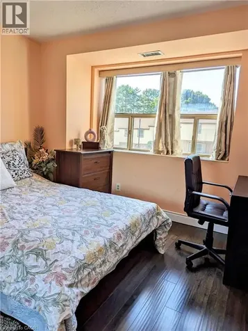 300 Keats Way Waterloo ON N2L 6E6