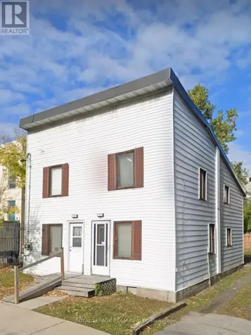 23 St Andrew Street Ottawa ON K1N 5E8