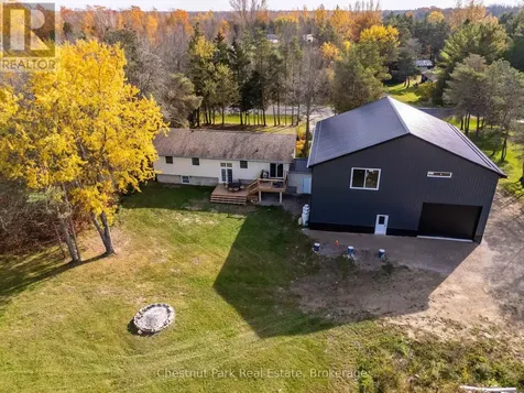 9 Maple Drive Northern Bruce Peninsula ON N0H 1Z0