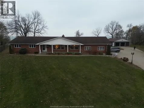1239 Oxford Avenue Kingsville ON N9Y 2S8