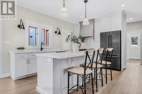 3 Grenville Street North Saugeen Shores ON N0H 2L0