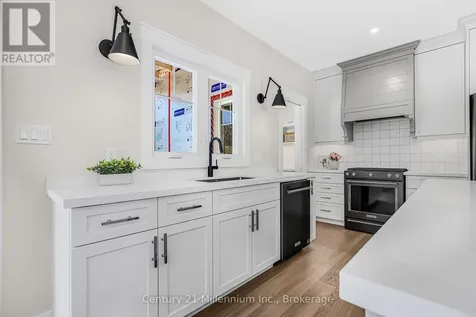 3 Grenville Street North Saugeen Shores ON N0H 2L0