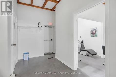 39 King Street West Cobourg ON K9A 2M1
