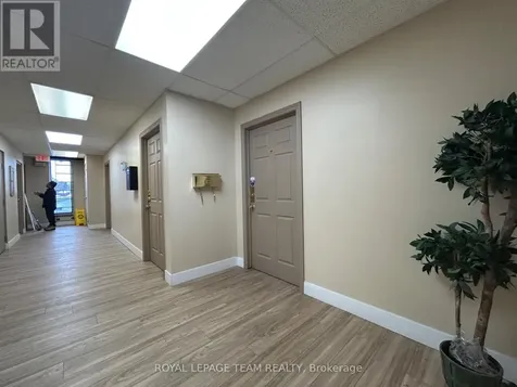 1695 Bank Street Ottawa ON K1V 7Z3