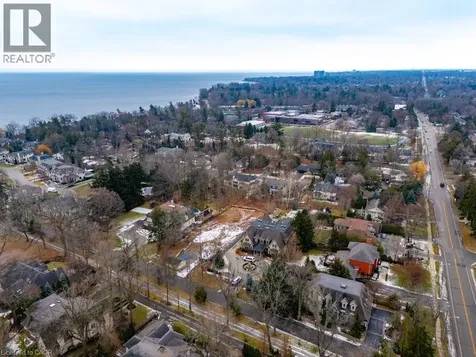 408 Lakeshore Road West Oakville ON L6K 1G1