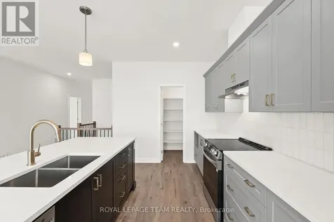 1086 Moore Street Brockville ON K6V 0H2
