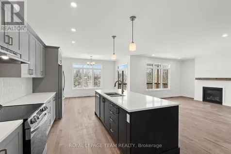 1086 Moore Street Brockville ON K6V 0H2
