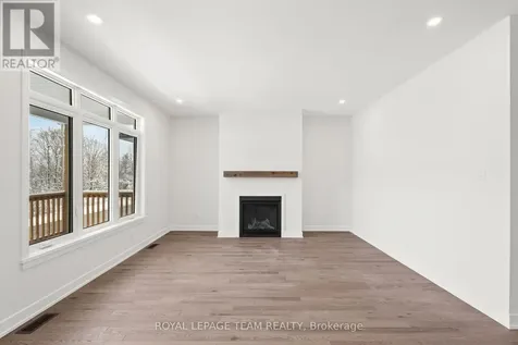 1086 Moore Street Brockville ON K6V 0H2