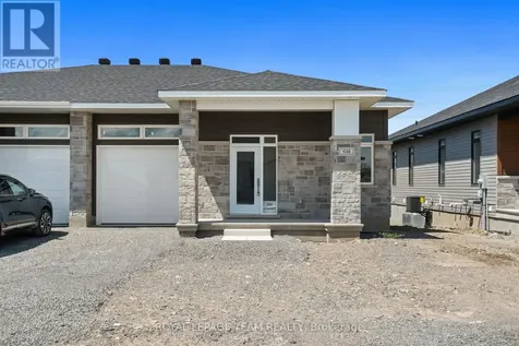 1086 Moore Street Brockville ON K6V 0H2