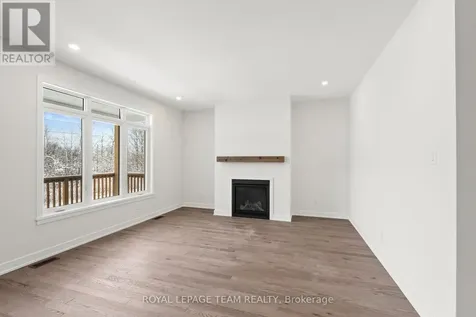 1086 Moore Street Brockville ON K6V 0H2