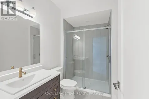 1086 Moore Street Brockville ON K6V 0H2
