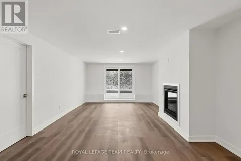 1086 Moore Street Brockville ON K6V 0H2