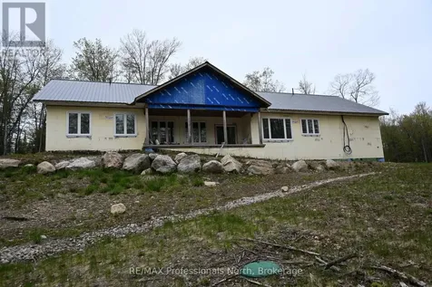 121 Loon Lake Road Magnetawan ON P0A 1Z0
