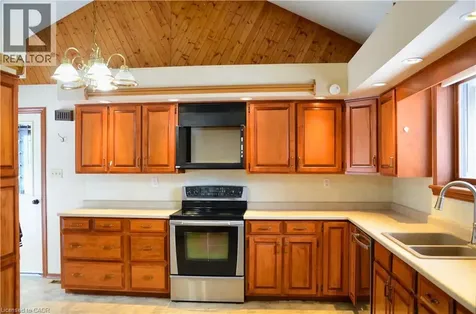 1045 Tremaine Avenue South Listowel ON N4W 3G9