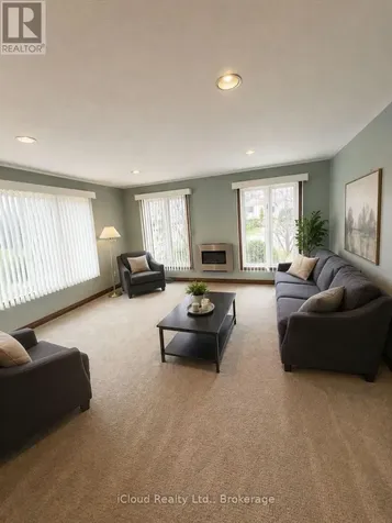 86 Glendale Drive East Tillsonburg ON N4G 1J7