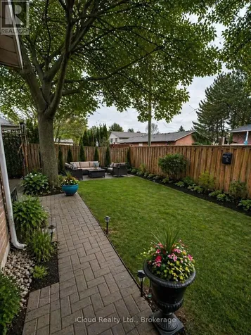 86 Glendale Drive East Tillsonburg ON N4G 1J7