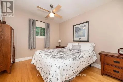 581 Rocky Point Lane Deep River ON K0J 1P0