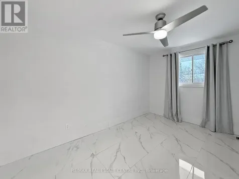144 Wheelock Street Erin ON N0B 1T0