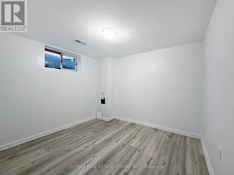 144 Wheelock Street Erin ON N0B 1T0