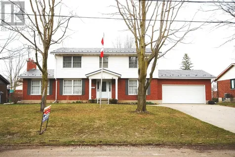 62 King Street North Minto ON N0G 1Z0