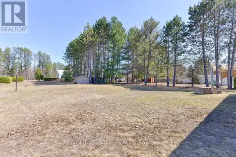 28 Jackpine Street Madawaska Valley ON K0J 1B0