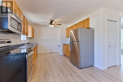 28 Jackpine Street Madawaska Valley ON K0J 1B0