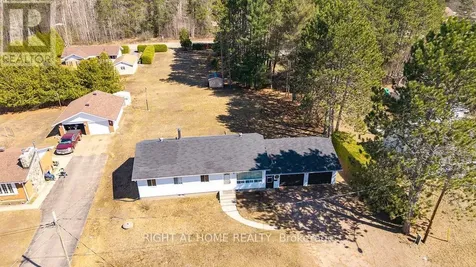 28 Jackpine Street Madawaska Valley ON K0J 1B0