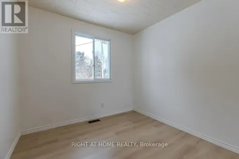 28 Jackpine Street Madawaska Valley ON K0J 1B0