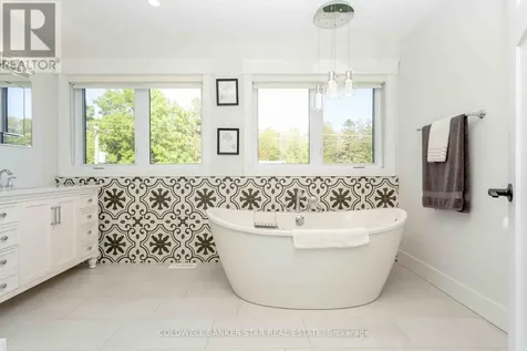8037 Springwater Road Central Elgin ON N5H 2R4