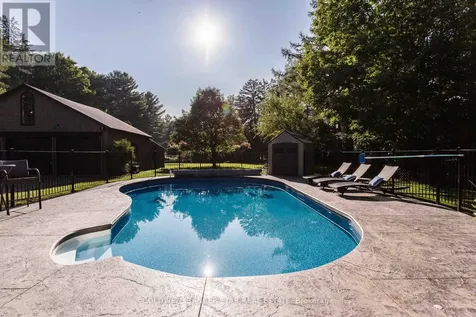 8037 Springwater Road Central Elgin ON N5H 2R4