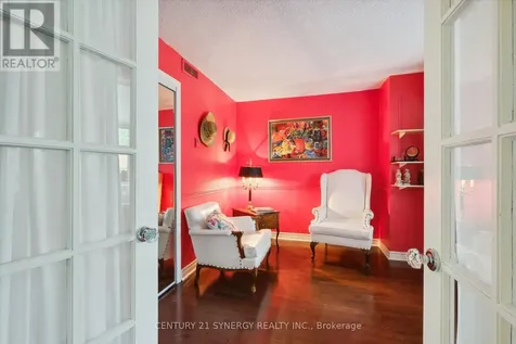 295 Gilmour Street Ottawa ON K2P 0P7