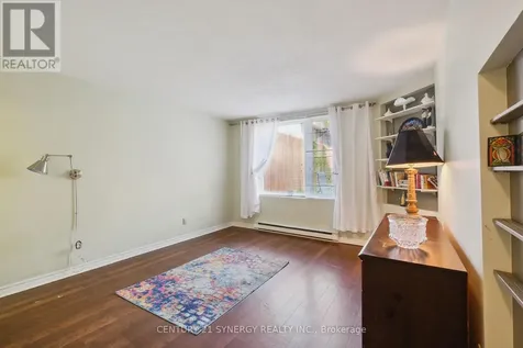 295 Gilmour Street Ottawa ON K2P 0P7