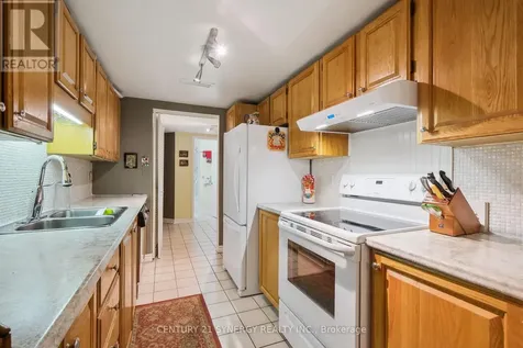 295 Gilmour Street Ottawa ON K2P 0P7