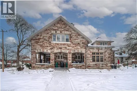 916 Queenston Road Cambridge ON N3H 3K8