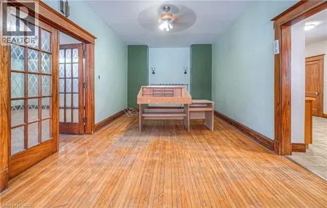 916 Queenston Road Cambridge ON N3H 3K8