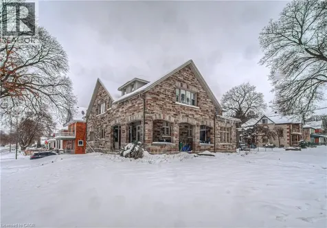 916 Queenston Road Cambridge ON N3H 3K8