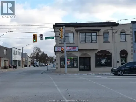4685-4691 Wyandotte Street East Windsor ON N8Y 3B4
