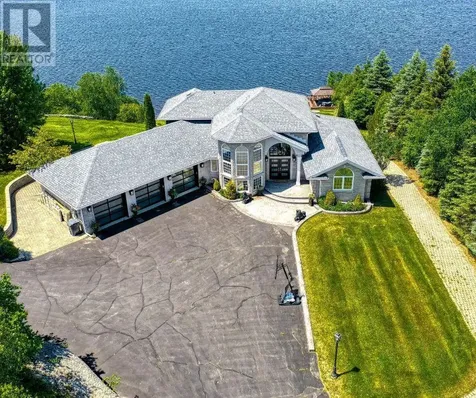 1720 South Lane Road Sudbury ON P3G 1N8