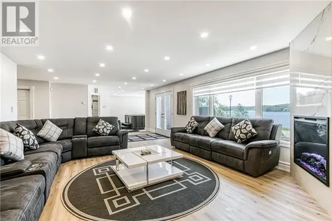 1720 South Lane Road Sudbury ON P3G 1N8