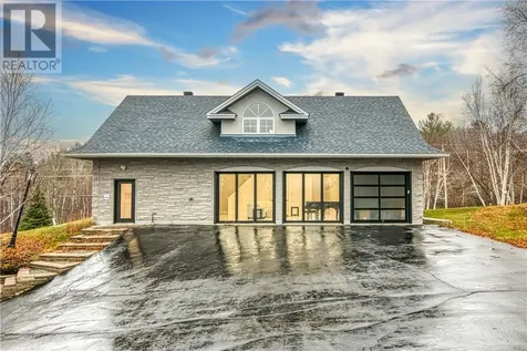 1720 South Lane Road Sudbury ON P3G 1N8