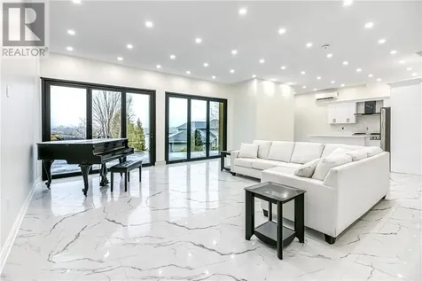 1720 South Lane Road Sudbury ON P3G 1N8