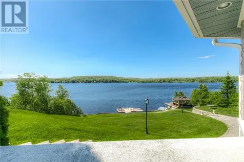 1720 South Lane Road Sudbury ON P3G 1N8