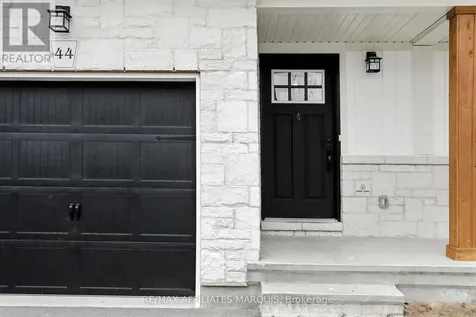 44 Whitcomb Crescent Smiths Falls ON K7A 0C0