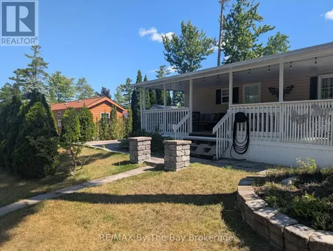 2 White Pines Trail Wasaga Beach ON L9Z 1X7