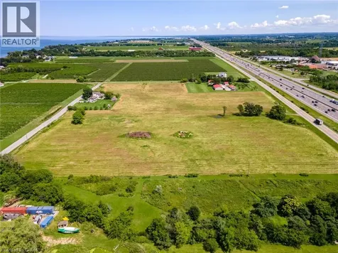 4766 Bartlett Road North Beamsville ON L3J 0Y4