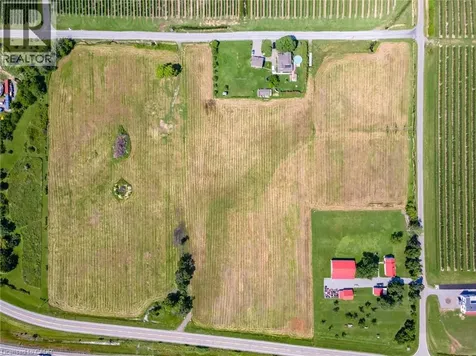 4766 Bartlett Road North Beamsville ON L3J 0Y4