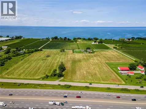 4766 Bartlett Road North Beamsville ON L3J 0Y4