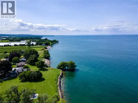 4766 Bartlett Road North Beamsville ON L3J 0Y4