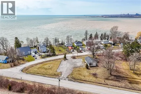 429 South Coast Drive Nanticoke ON N0A 1L0