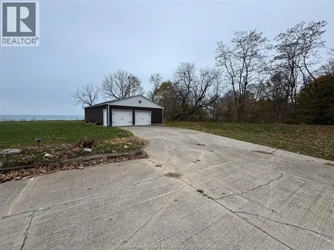 1239 Oxford & Lot 13 Oxford Avenue Kingsville ON N9Y 2S8